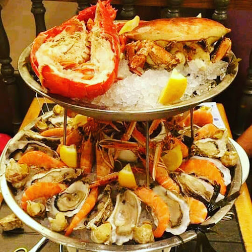 𝐋𝐚 𝐓𝐚𝐯𝐞𝐫𝐧𝐞 Table de Caractère 𝐌𝐞𝐭𝐳 - Restauration