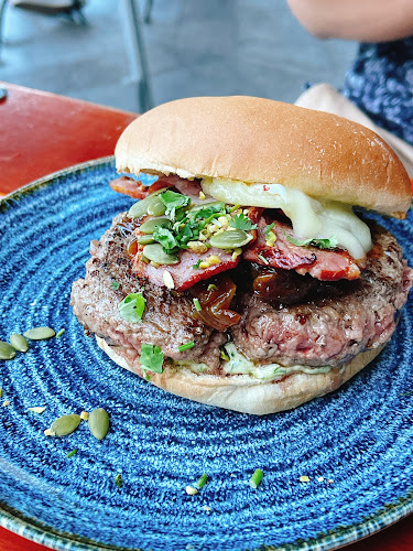 Opinii despre BARNS în Nîmes - Restauration
