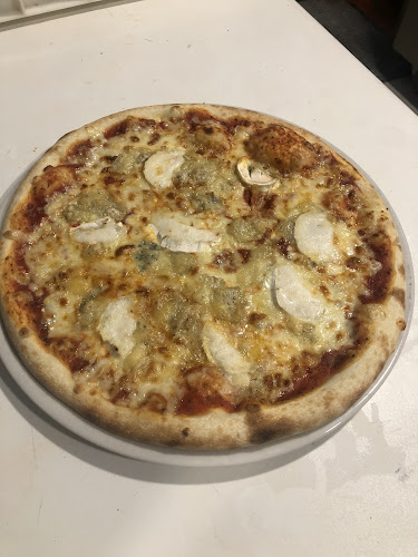 Comentarii opinii despre La casa 88