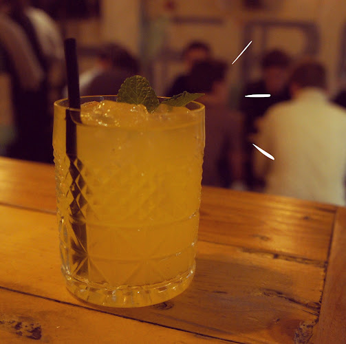 La Biche & Le Renard