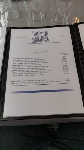 37 Pl. Gérard Genevès, 71000 Mâcon