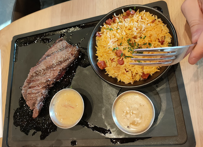 Opinii despre Hippopotamus Steakhouse în Éragny - Restauration