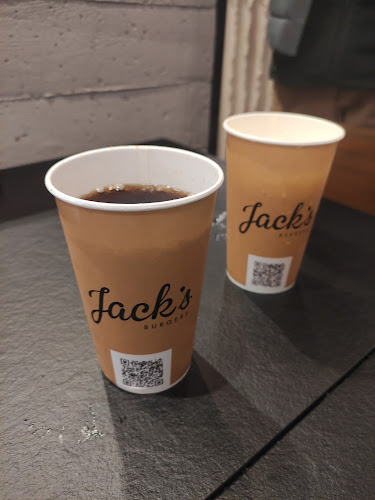 22 Av. de Verdun, 40130 Capbreton