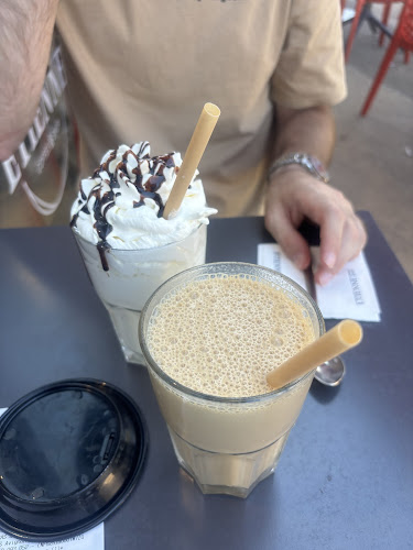 ETIENNE Coffee & Shop Orange - Restauration