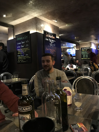 Café Tabac du Commerce - Restauration