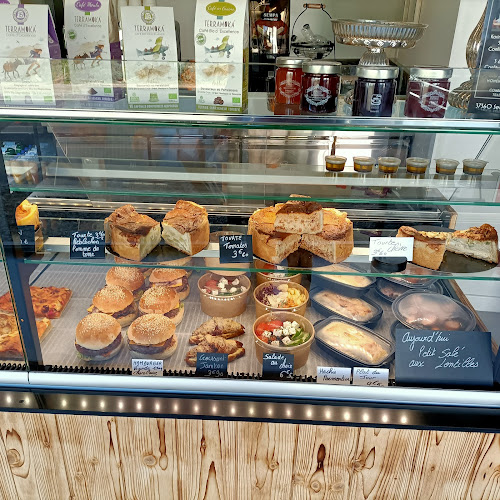 77630 Saint-Martin-en-Bière, France