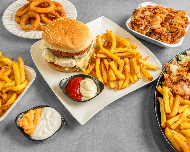 Opinii despre Rayan kebab Kebab De La Place Tourlaville în Tourlaville - Restauration