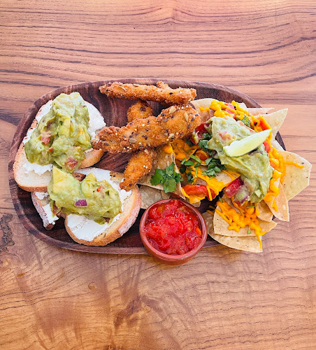 160 Av. de Paris, 94300 Vincennes