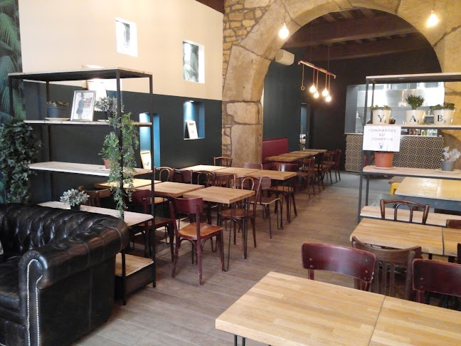 Comentarii opinii despre Yabio - Bellecour - Burgers cools et Lyonnais !