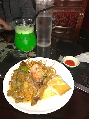 5 Av. Alfred Merle, 12100 Millau