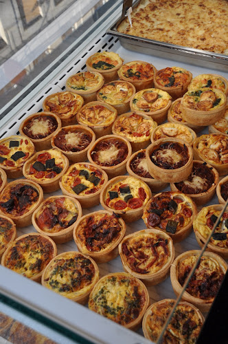 Comentarii opinii despre Jeusselin Traiteur