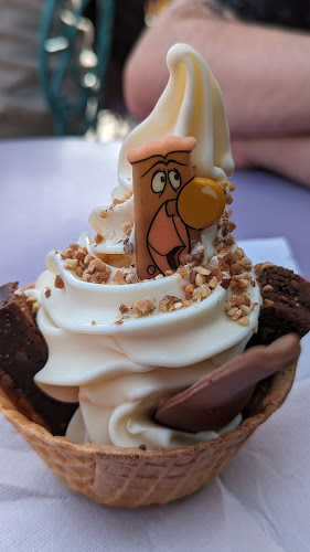 Opinii despre March Hare Refreshments în Chessy - Restauration