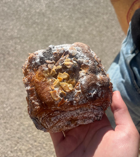 Opinii despre Boulangerie "Aux Délices Antibois Fils" în Antibes - Restauration