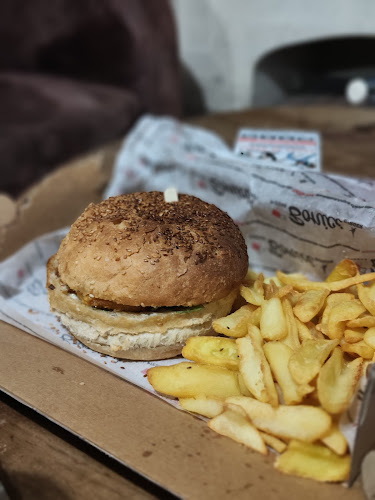 Opinii despre Pizza Bonici La Roche sur Yon în La Roche-sur-Yon - Restauration