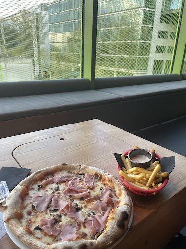 Café Oz Rooftop - The Australian Bar