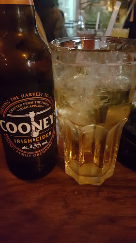 16 Rue Cloche Perce, 75004 Paris