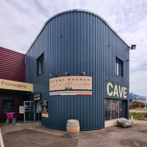 Rhône Magnum par Cyril & Laëtitia, cavistes - Restauration