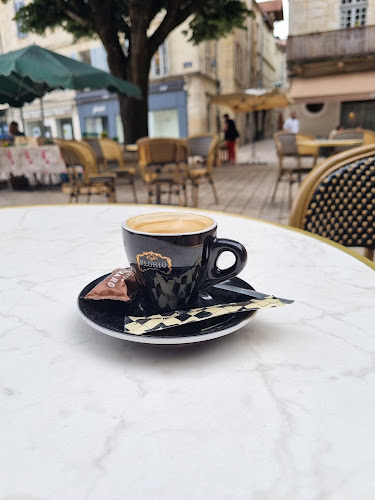 Comentarii opinii despre Café De La Truffe