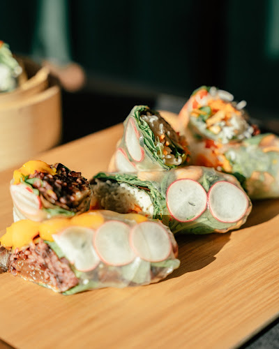 Comentarii opinii despre OUI TAO