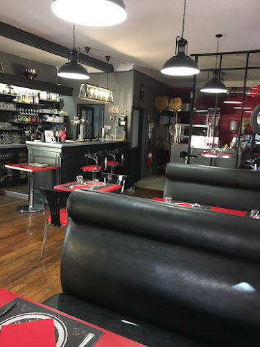 Le, 2 Rue du Dr Rebillard, 71200 Le Creusot