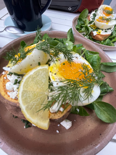 Comentarii opinii despre DOUCEURS CAPITALES