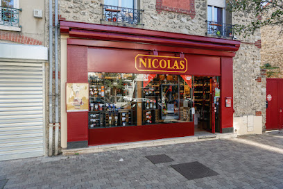 Nicolas Vaires s/Marne