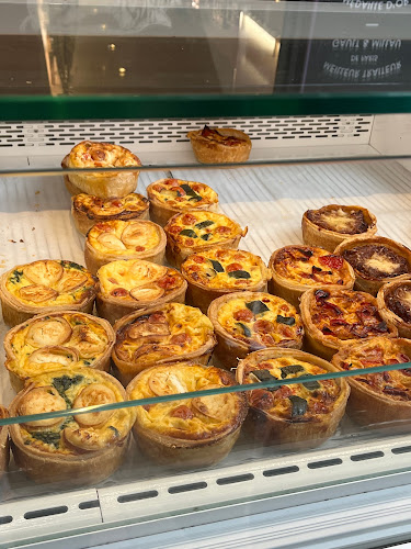 37 Rue Cler, 75007 Paris