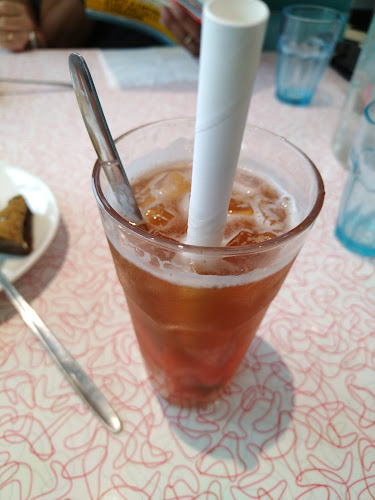 Holly's Diner - Restauration