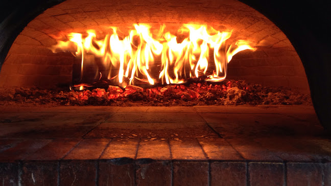 Dell'Pizz BRIVE - Pizzeria au Feu de bois - Brive-la-Gaillarde