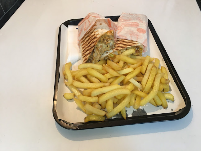 Comentarii opinii despre Manolya