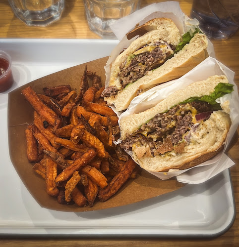 68 Rue des Merciers, 17000 La Rochelle