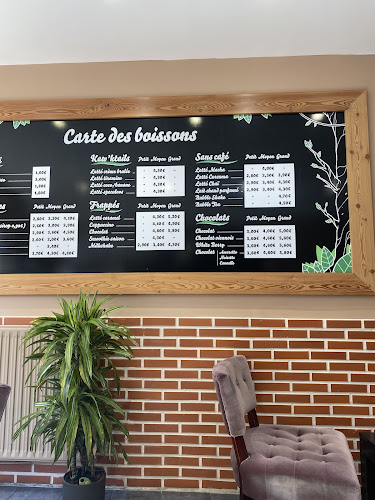 Comentarii opinii despre KAWA Coffee House