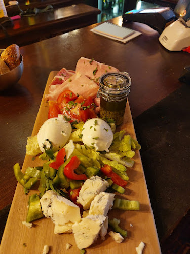 Stan & Co - Restauration