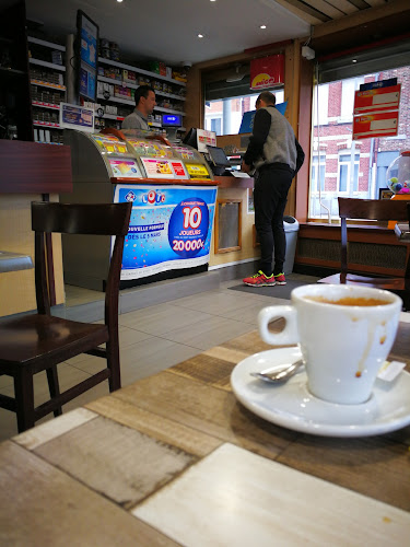 355 Av. de Dunkerque Lomme, 59160 Lille