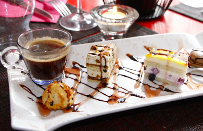 Opinii despre Le Verre Tige în Le Mans - Restauration