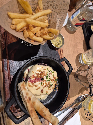 Opinii despre Hippopotamus Steakhouse în Éragny - Restauration