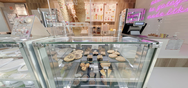 Centre commercial Val D'Europe, 14 Cr du Danube, 77700 Serris