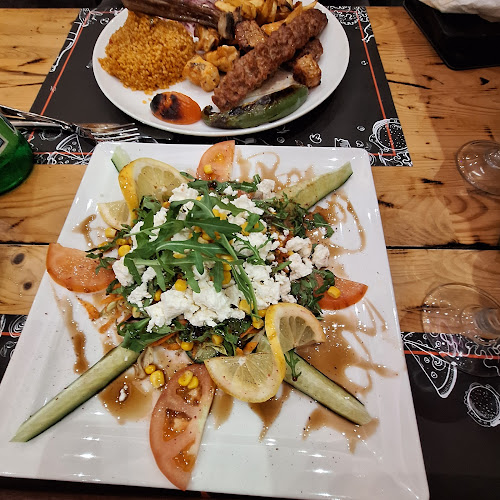 Opinii despre CHEZ MELİK (DODAN GRILL) în Fréjus - Restauration