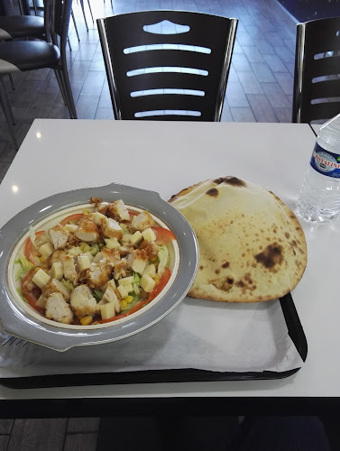 Avenue de Corbeil - Centre Commercial Plein Ciel, 77350 Le Mée-sur-Seine