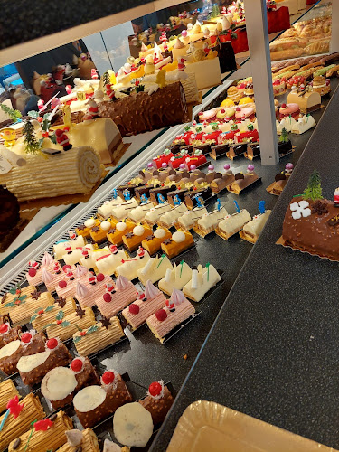 Boulangerie Pâtisserie "le Fournil de l’Amiral" - Restauration