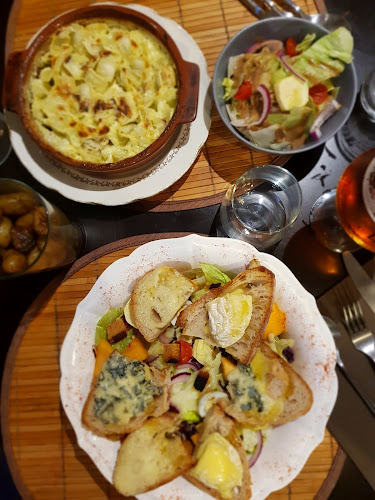 Opinii despre La Fourchette du Père Vincent în Ambérieu-en-Bugey - Restauration