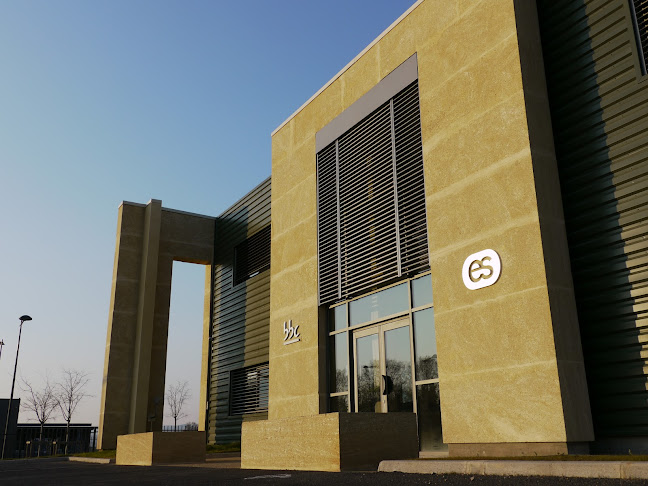 Opinii despre Embouteillage Services în Le Pouget - Restauration