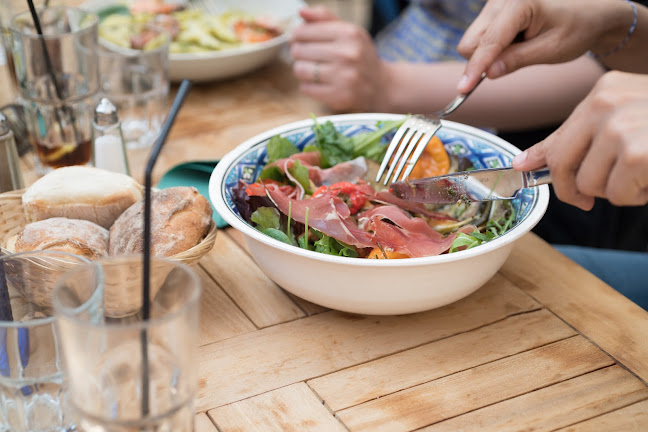 22 Pl. Forum des Cardeurs, 13100 Aix-en-Provence