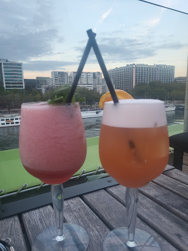 Café Oz Rooftop - The Australian Bar