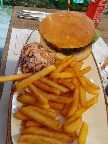 Gr Grande Rue, 21320 Châteauneuf