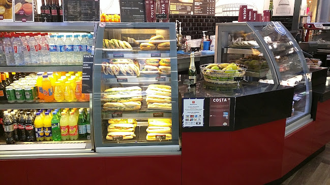 Aérogare 2E, Aéroport de Roissy Charles de Gaulle, Porte M, 95700 Roissy-en-France, France