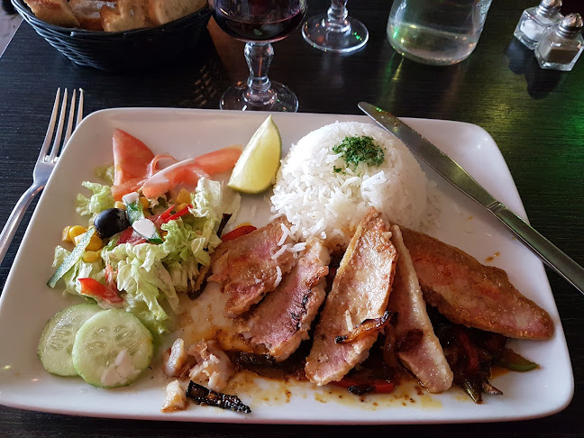 Opinii despre La Folle Blanche în Montreuil - Restauration