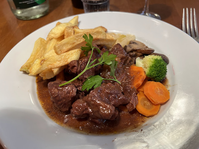 Comentarii opinii despre Les Philosophes