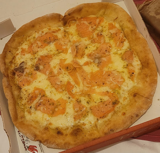 La mia pizza paris 14 ème, Pizzeria : Pizzas Classique & VEGAN, Option Pizza SANS GLUTEN** - Paris