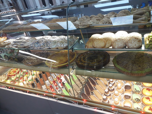 N&N BOULANGER PÂTISSIER - Restauration